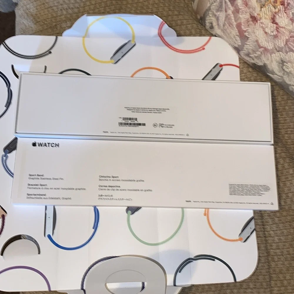 🩶🖤🩶NWT Apple iWatch SE (1st Gen.) Space Grey Aluminum Case Midnight Sport